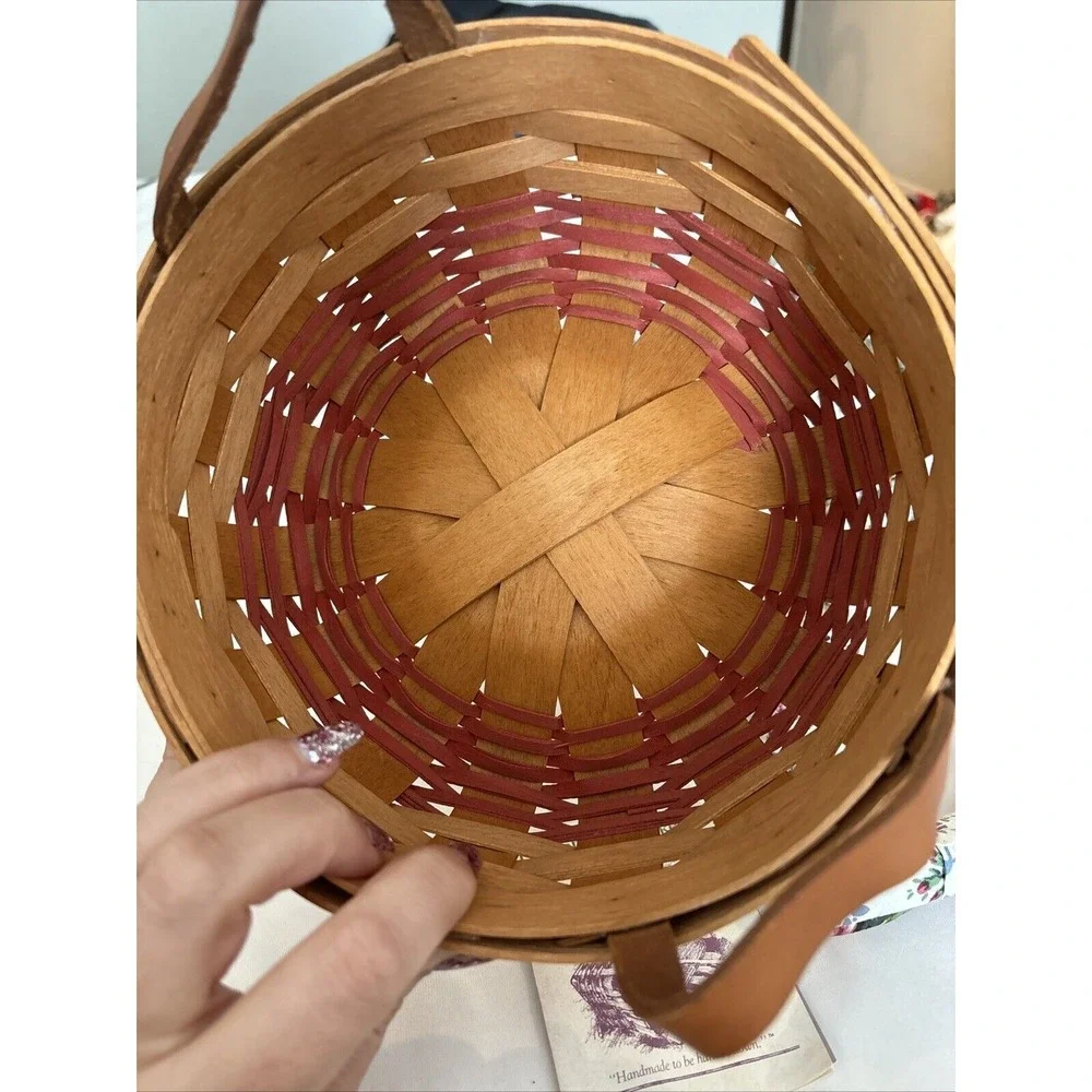Longaberger‎ 1995 Round Basket with Leather Handles, Floral & Plastic Insert